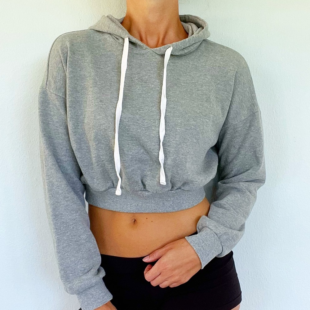 Forever 21 gray cropped hoodie size small